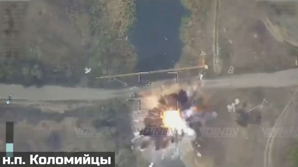 Работа ФАБами с УМПК по мостам через реку Волчья в Днепропетровской области Работа ФАБами с УМПК по мостам через реку Волчья в Днепропетровской области