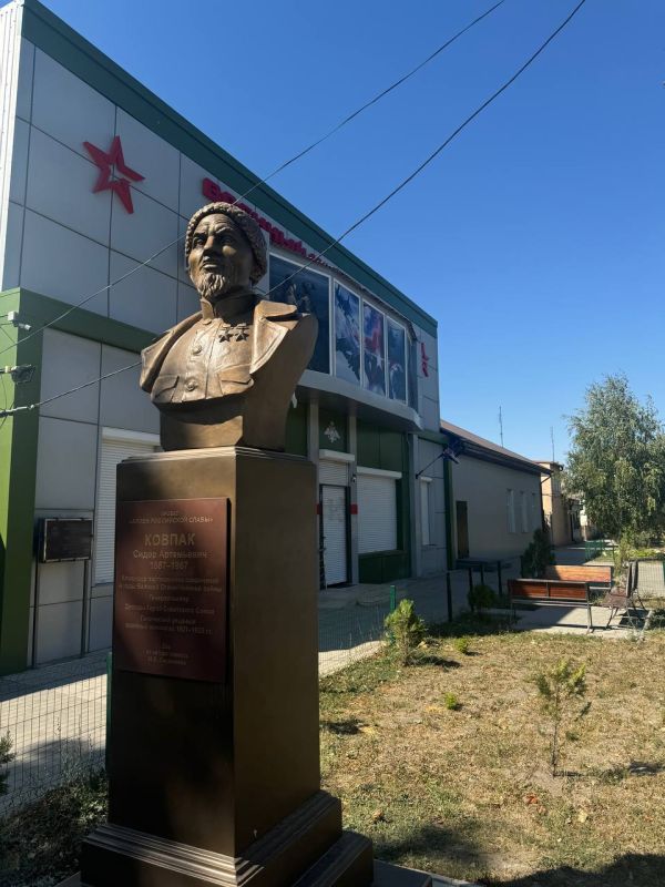 Александр Малькевич: Геническ: герои одной земли через поколения Александр Малькевич: Геническ: герои одной земли через поколения