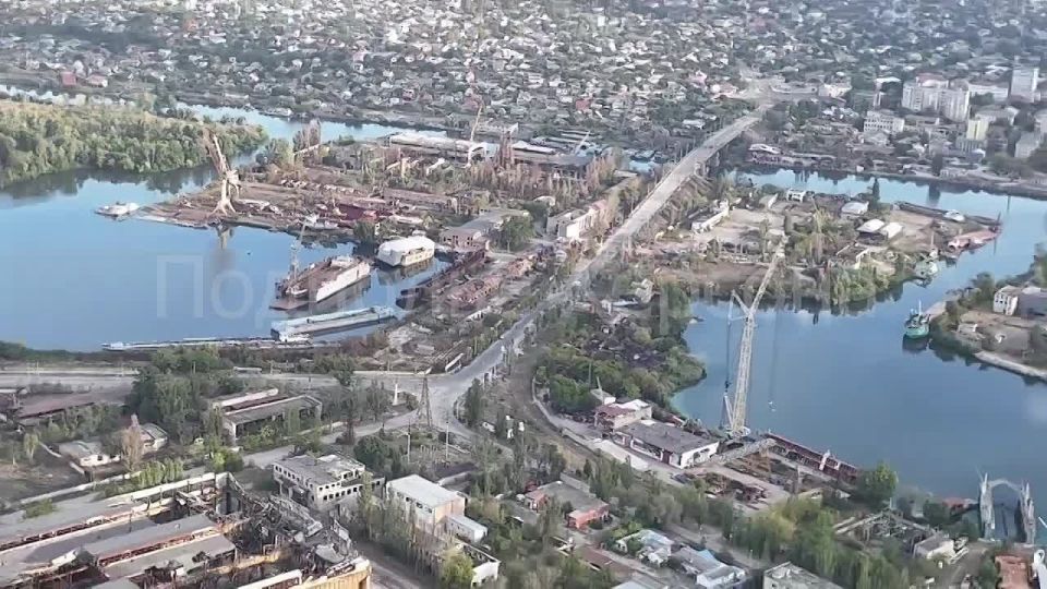 о.Карантинный. Работа артиллерийского расчета 18-й ОА ГрВ "Днепр"