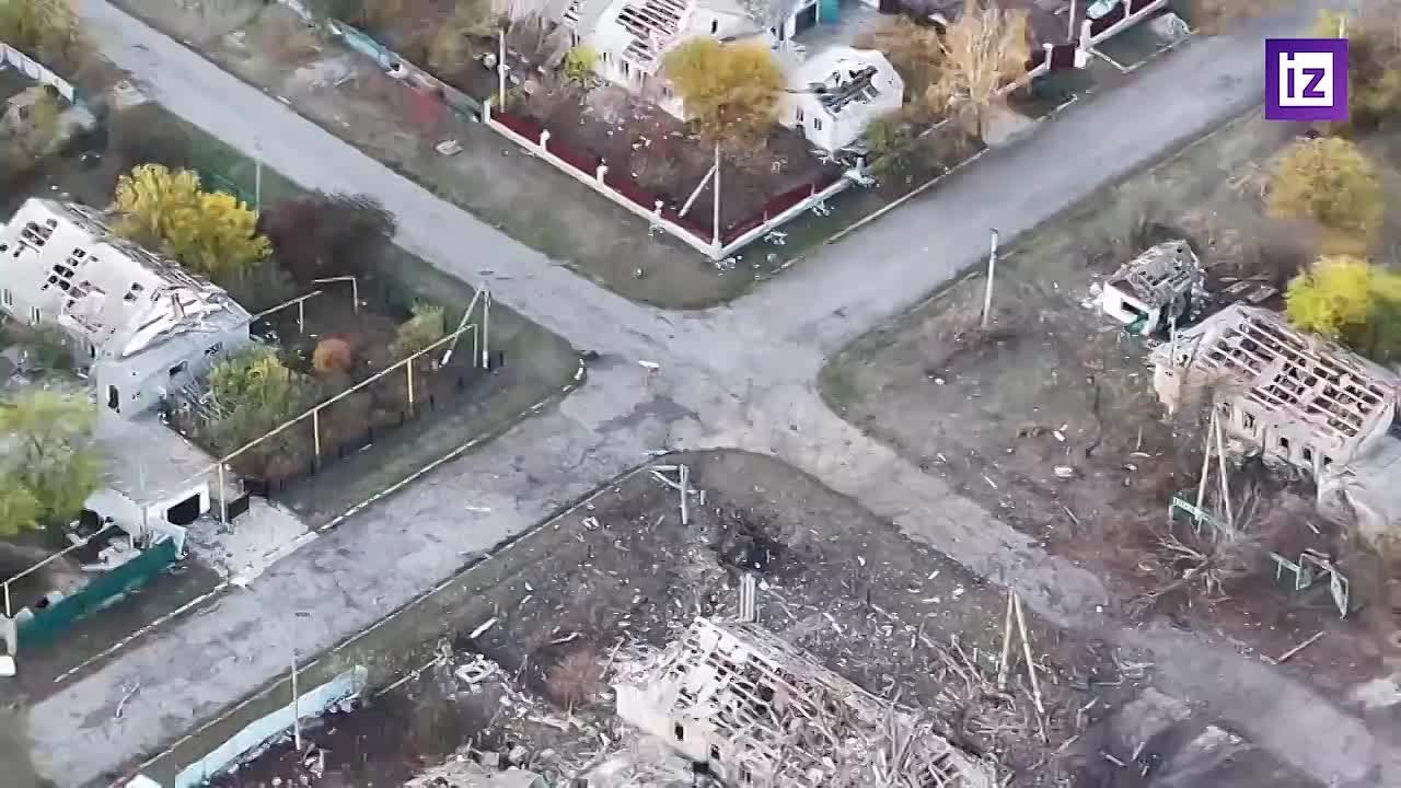 Кадры освобождения группировкой войск "Восток" населенного пункта Вишнёвое в Днепропетровской области опубликовали в Минобороны России