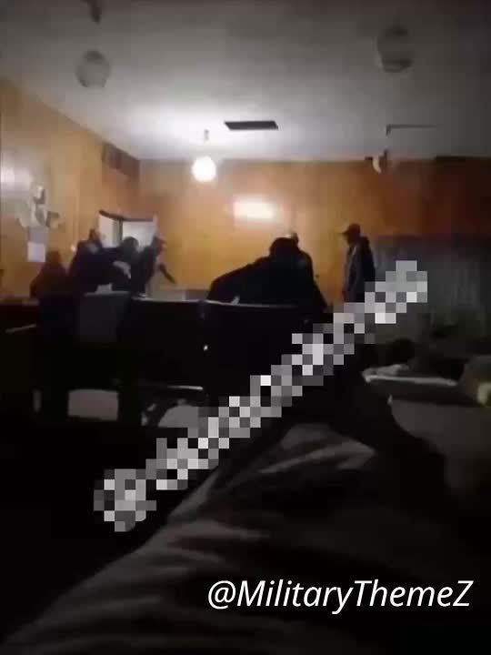 Кривой Рог. Ничего необычного, просто ВСП (Военная служба правопорядка) проводит мотивационную работу с теми, кто вернулся из СЗЧ (СОЧ), чтобы они героичнее "бороли москалей" на фронте