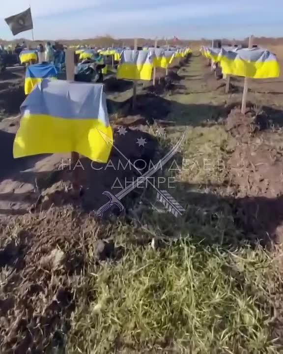 Под Днепропетровском появилось новое кладбище, где хоронят солдат, чьи имена пока не установлены