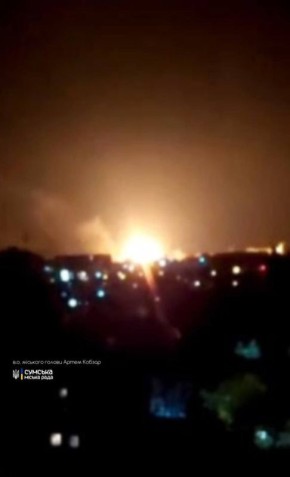 Суммы под массированной атакой дронов, есть попадания по инфраструктуре