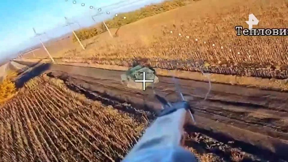 Кадры освобождения военнослужащими группировки войск "Восток" Новоалександровки в Днепропетровской области опубликовало Минобороны России