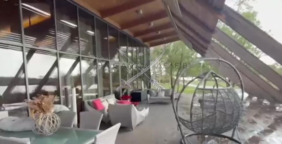 В Днепропетровске у руководительницы экоинспекции обнаружили целый миллион долларов наличными