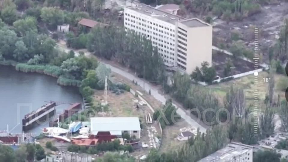 о.Карантинный. Очередная попытка нацистов оборудовать позицию в многоэтажном доме сорвана