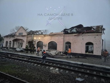 Сегодня ночью российская армия провела скоординированную серию атак на важные цели противника, расположенные в Днепропетровской, Харьковской и Черниговской областях