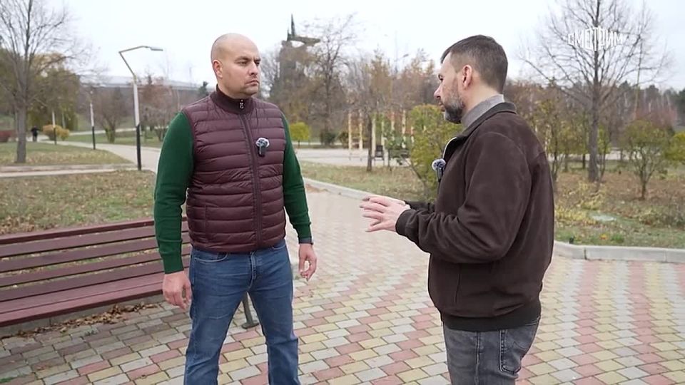 «Противник, практически находясь в окружении, конечно, не имеет возможности полноценно выдерживать тот натиск и сдается уже в плен»: глава ДНР Денис Пушилин рассказал о положении дел в одной из самых горячих точек в Донецкой...