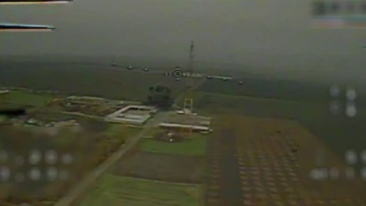     11             (-   )