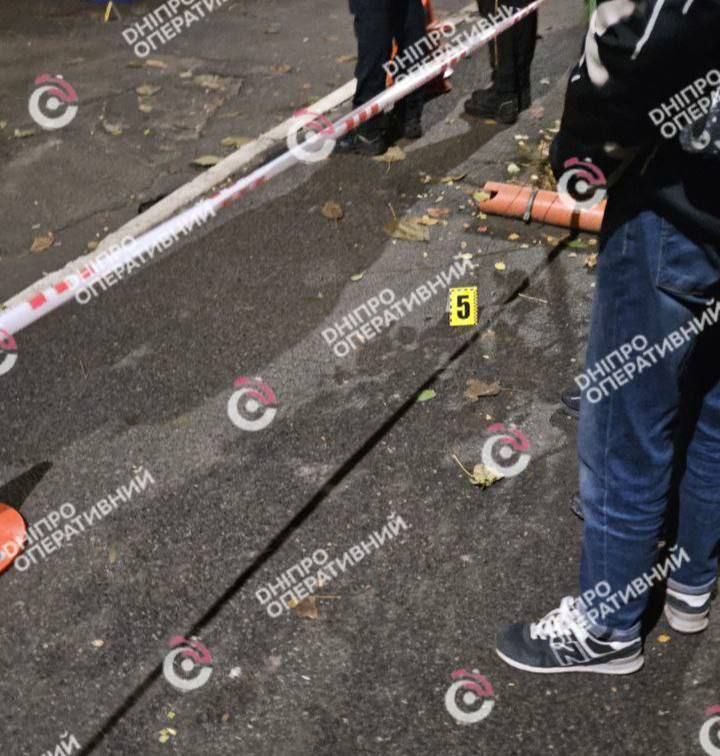 Украинец открыл огонь по сотрудникам ТЦК в Днепропетровске Украинец открыл огонь по сотрудникам ТЦК в Днепропетровске