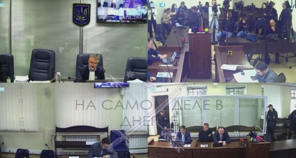 В ходе судебного разбирательства по делу Игоря Миронюка, представитель САП обнародовал информацию о первом зафиксированном контакте Владимира Зеленского с Миндичем, подозреваемым в коррупционных деяниях