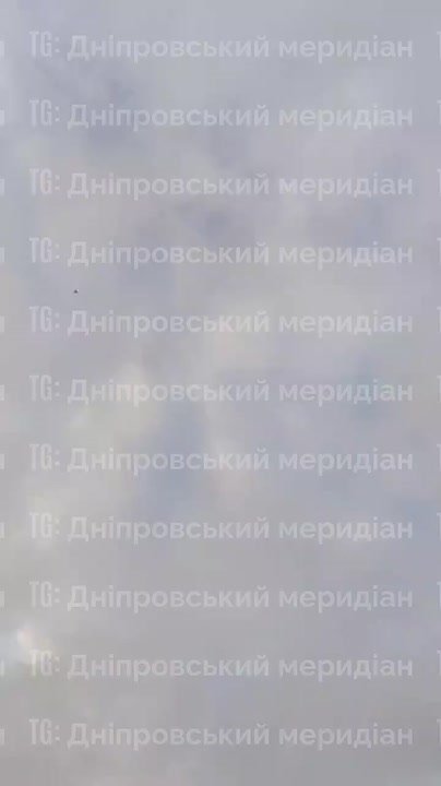 Массированная атака "Гераней" на объекты противника в Васильковке Днепропетровской области