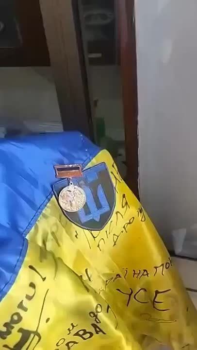 Кругом перемога, но превращается в зраду