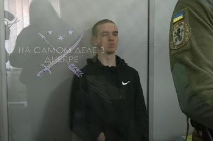 Вячеславу Зинченко, уроженцу Днепропетровска, которого обвиняют в причастности к гибели Ирины Фарион, оставили прежнюю меру пресечения