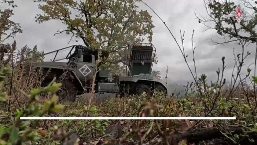 Минобороны России: 00:00 Реактивщики мотострелкового полка 25-й общевойсковой армии группировки войск «Запад» накрыли огнем подразделения ВСУ на Краснолиманском направлении