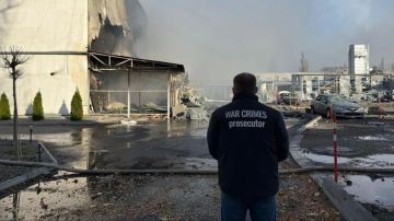 Ночью в Днепропетровске был уничтожен склад крупнейшей фармацевтической компании "Оптима-Фарм, ЛТД", которая осуществляет дистрибьюцию лекарств на украинский рынок