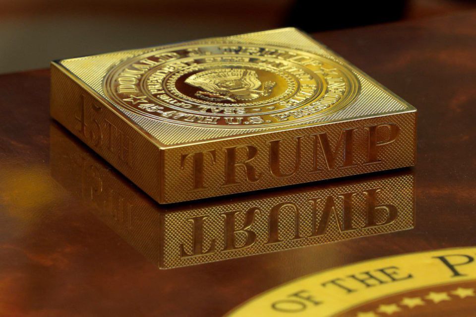 �� ������ Axios, ��������� ������ ������������ � ������� � ��������� ������� �������, ����������� ��� �������� � ������� �����