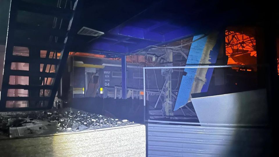 Россияне атаковали десятками дронов железнодорожную инфраструктуру в Днепропетровске и в Харьковской области, — вице-премьер по восстановлению Кулеба Россияне атаковали десятками дронов железнодорожную инфраструктуру в Днепропетровске и в Харьковской области, — вице-премьер по восстановлению Кулеба