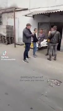 А в Днепропетровске полицаи решили разгуляться