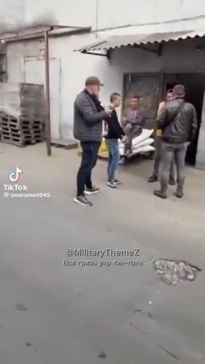 А в Днепропетровске полицаи решили разгуляться