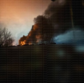 Взрывы, стрельба и огромный пожар: массированная атака на объекты врага в Павлограде