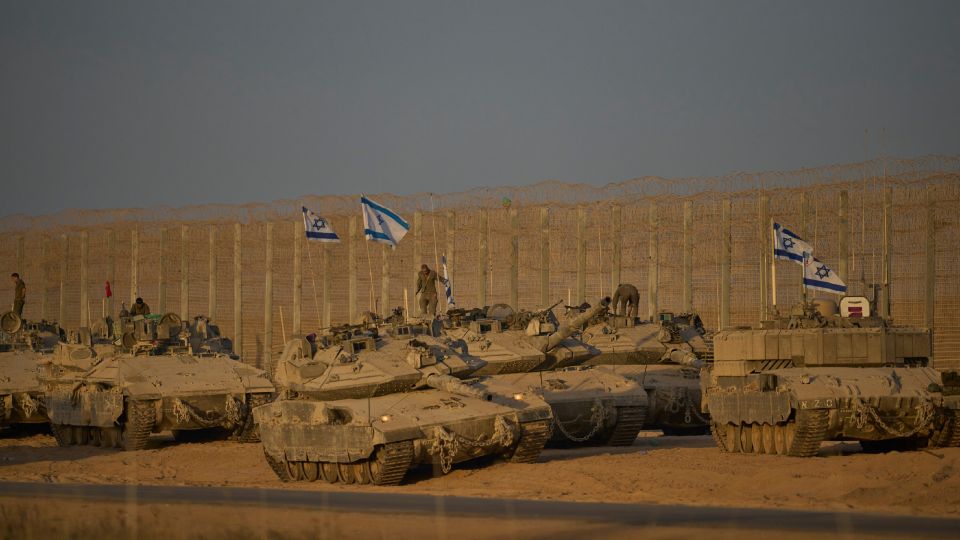 В результате израильских ударов в секторе Газа погибло не менее 25 человек "в период перемирия"