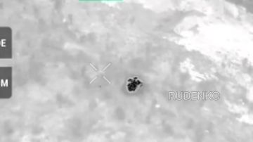 Андрей Руденко: Расчеты FPV-дронов 49 общевойсковой армии продолжают уничтожать вооружение, технику и личный состав ВСУ на правом берегу Днепра в Херсонской области