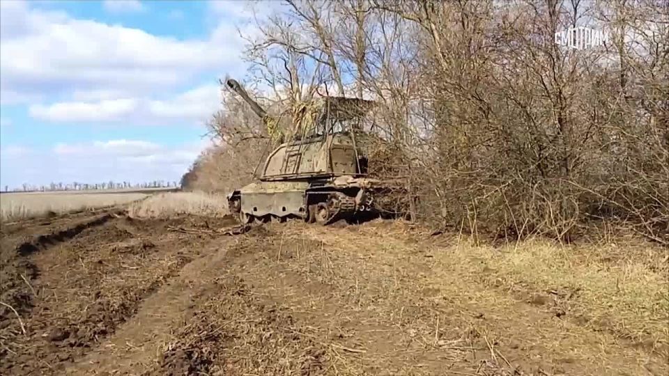 11111Самой сложной задачей для российских военных при взятии Радостного в Днепропетровской области было добраться до самого села: удары FPV-дронов, минные поля, которые бойцы преодолевали почти месяц