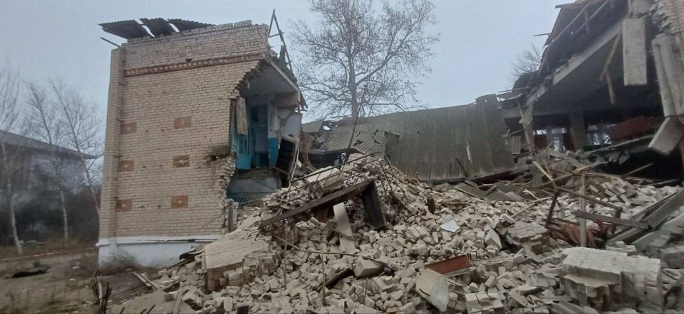 Вследствие обстрелов киевского режима за последние сутки пострадали четыре мирных жителя Херсонской области, сообщает губернатор Сальдо Вследствие обстрелов киевского режима за последние сутки пострадали четыре мирных жителя Херсонской области, сообщает губернатор Сальдо