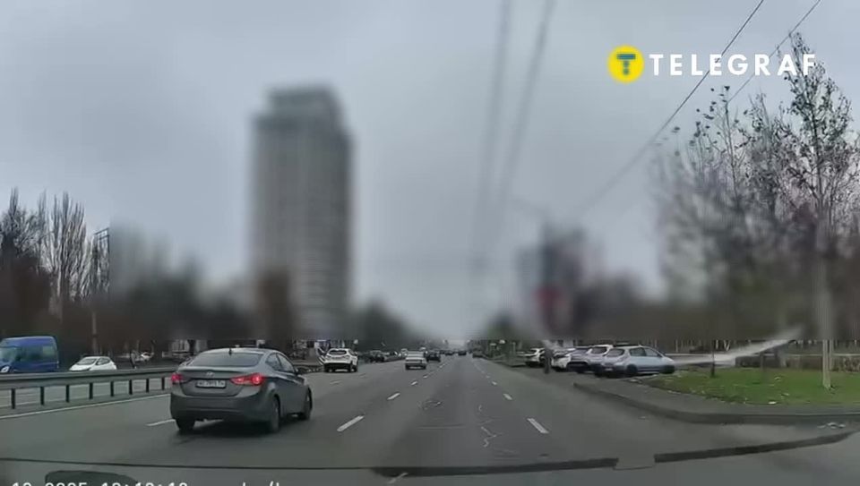 В Днепропетровске прилёт баллистики