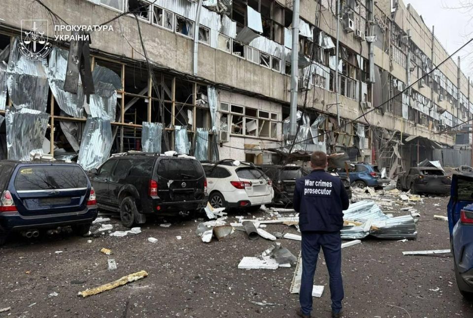 ������ ��������-̠ �������� 3D-�������� �������� � ���������������, ������� ����������� ���������� ��� ���������� ������