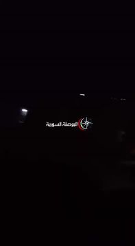 Американская авиация наносит удары в северной Сирии НЕТ интернета на ПАРКОВКЕ — ПОДПИШИСЬ на MAX