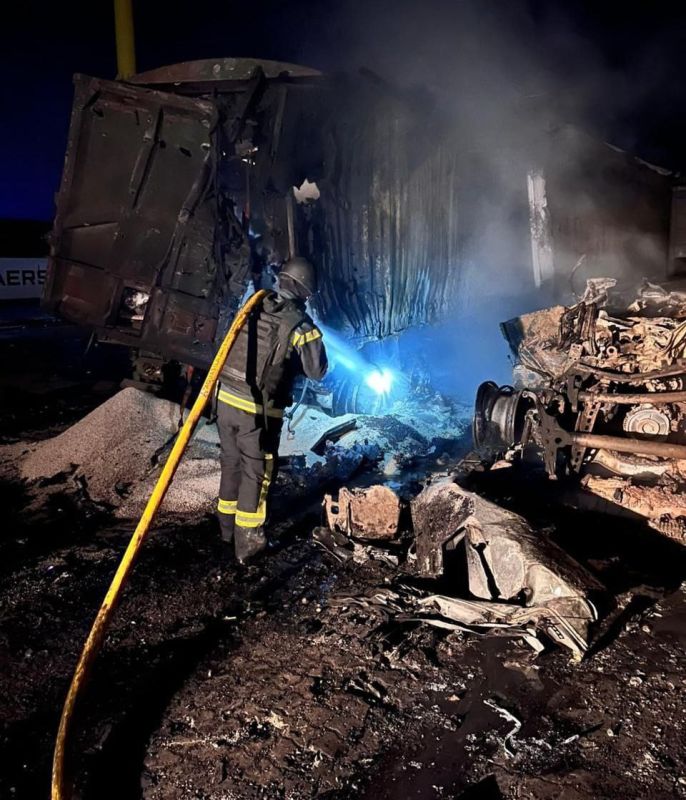 Экипаж турецкого судна заснял ночную дискотеку в Одесской области! Экипаж турецкого судна заснял ночную дискотеку в Одесской области!