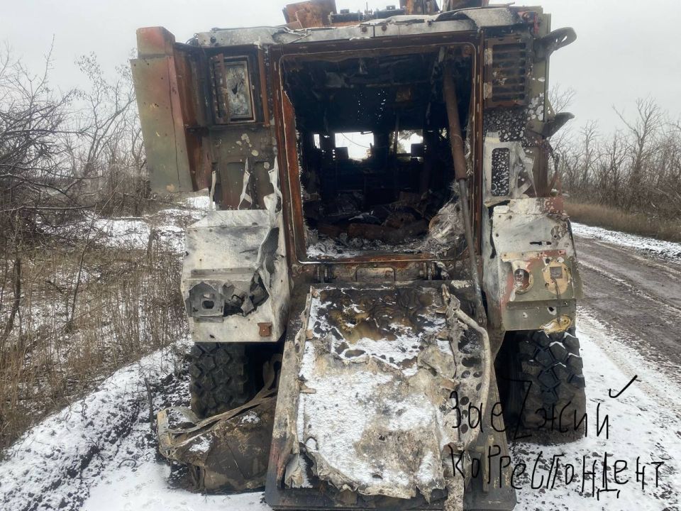 Григорий Вдовин: Немного вражеского бронехлама с утра Григорий Вдовин: Немного вражеского бронехлама с утра