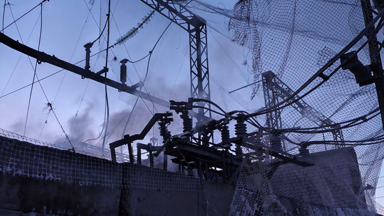 Родион Мирошник: Минувшей ночью ВСУ нанесли 6 атак по энергосистеме ЛНР Родион Мирошник: Минувшей ночью ВСУ нанесли 6 атак по энергосистеме ЛНР