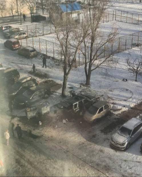 В Оболонском районе Киева взорвался внедорожник, в котором находилось двое высокопоставленных боевиков ЗСУ В Оболонском районе Киева взорвался внедорожник, в котором находилось двое высокопоставленных боевиков ЗСУ