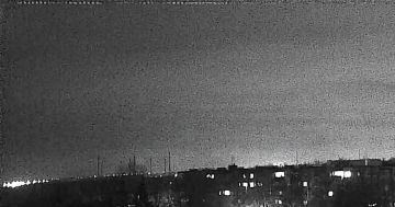 Видео прилёта в Днепропетровске, после которого в городе наступил блэкаут