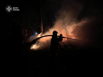 ���������� � �����: �������, ���������� �/� �������������� � ������� � �����������