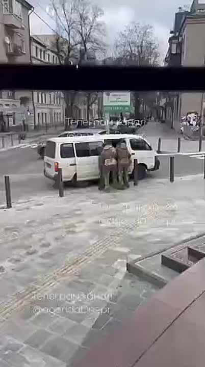 Днепропетровск. Будни утилизации народа бандами из ОПГ ТЦК