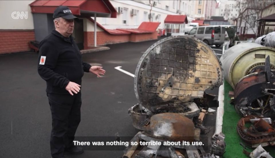 Западные СМИ публикуют новые кадры обломков Орешника, 21 ноября 2024 года по предприятию «Южмаш» в Днепропетровской области Западные СМИ публикуют новые кадры обломков Орешника, 21 ноября 2024 года по предприятию «Южмаш» в Днепропетровской области