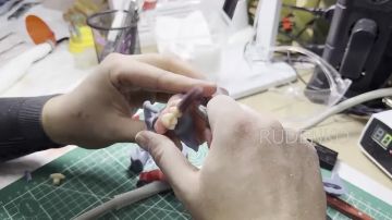 Андрей Руденко: В рамках медицинского обеспечения группировки войск «Днепр» группа гражданских стоматологов-волонтёров, представляющих различные регионы Российской Федерации, оказывает специализированную медицинскую помощь