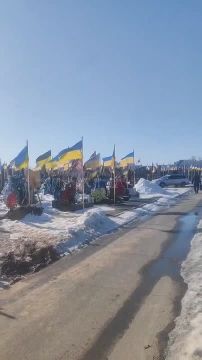 Вот вам и потери ВСУ "всего в 50 тысяч..." Правда видимо подсчт проводили только в Днепропетровске