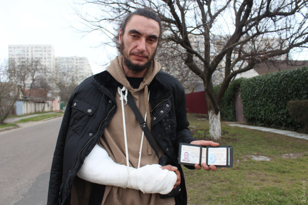 «Покалечили сильнее, чем на войне»: одесские ТЦКшники жестоко глумились над ВСУшником