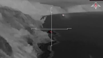 Минобороны России: Расчет ПТРК «Фагот» 58 гвардейской общевойсковой армии группировки «Днепр» уничтожил боевую бронированную машину и пикап с пехотой ВСУ