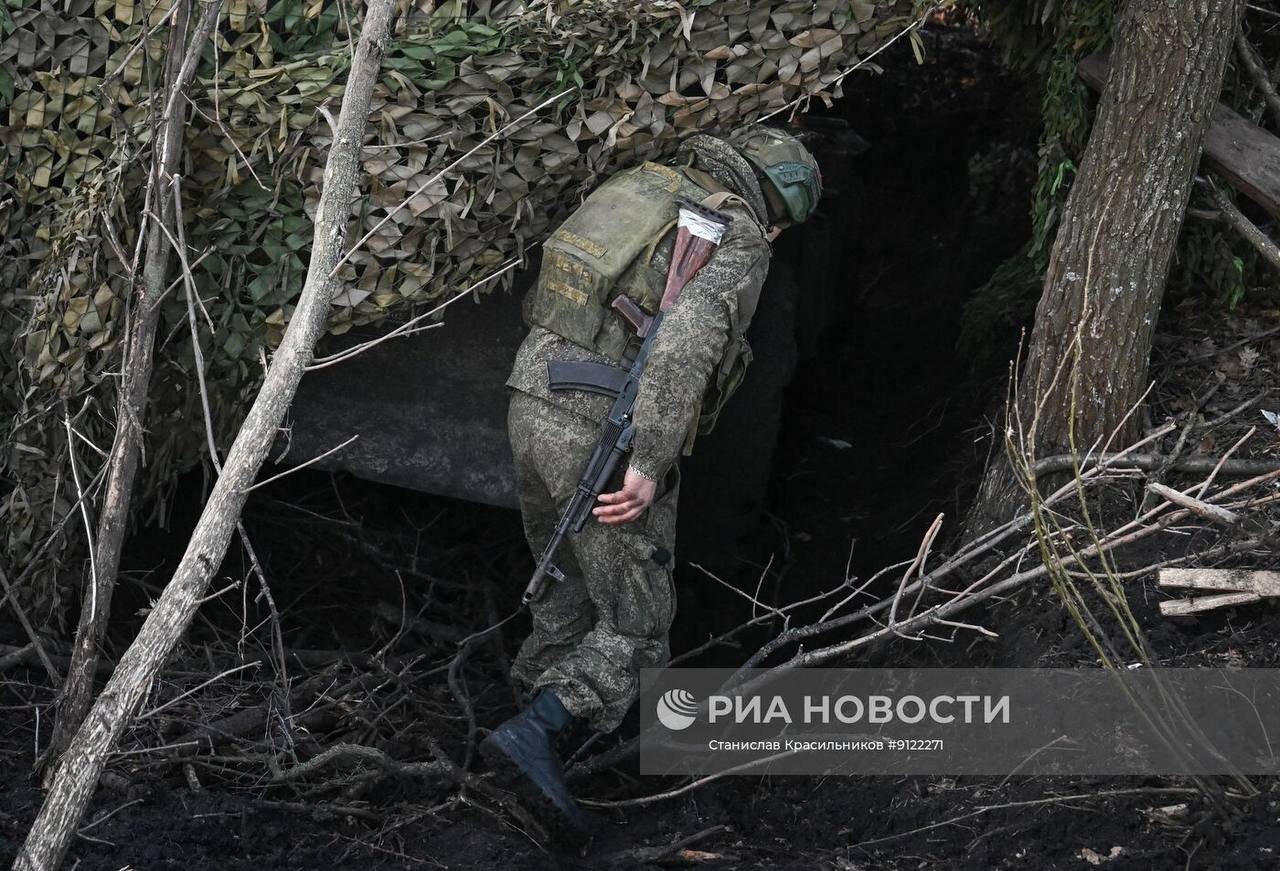 Кадры боевой работы расчёта РСЗО 9К51 «Град» группировки войск «Центр» на Днепропетровском направлении