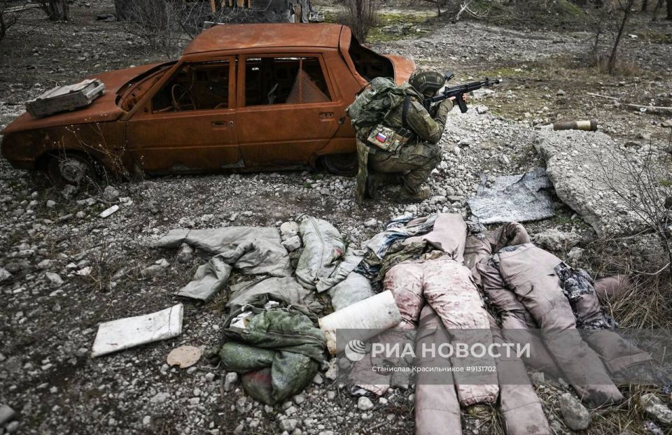 Процесс боевого слаживания штурмовиков группировки войск «Центр» на Днепропетровском направлении Процесс боевого слаживания штурмовиков группировки войск «Центр» на Днепропетровском направлении