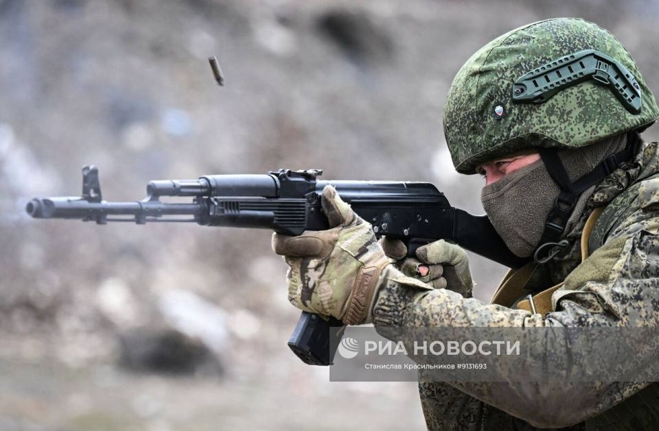 Процесс боевого слаживания штурмовиков группировки войск «Центр» на Днепропетровском направлении Процесс боевого слаживания штурмовиков группировки войск «Центр» на Днепропетровском направлении