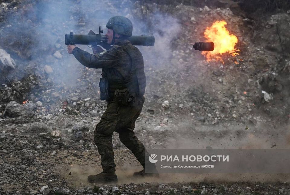 Процесс боевого слаживания штурмовиков группировки войск «Центр» на Днепропетровском направлении Процесс боевого слаживания штурмовиков группировки войск «Центр» на Днепропетровском направлении