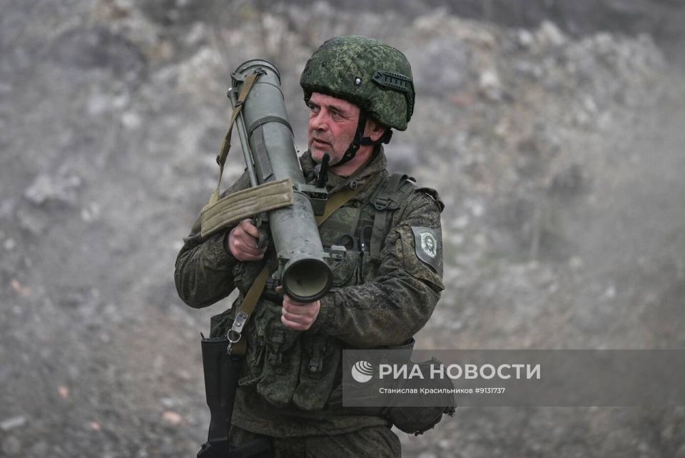 Процесс боевого слаживания штурмовиков группировки войск «Центр» на Днепропетровском направлении Процесс боевого слаживания штурмовиков группировки войск «Центр» на Днепропетровском направлении