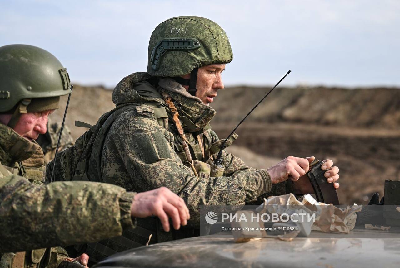 Боевое слаживание штурмовых подразделений группировки войск «Центр» на Днепропетровском направлении Боевое слаживание штурмовых подразделений группировки войск «Центр» на Днепропетровском направлении